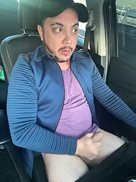 Snapshot of Diegohernan17 chatting on June 15, 12:27 pm Diegohernan17 online show from June 15, 12:27 pm