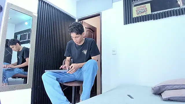 Emer santos online show from May 9, 8:01 pm