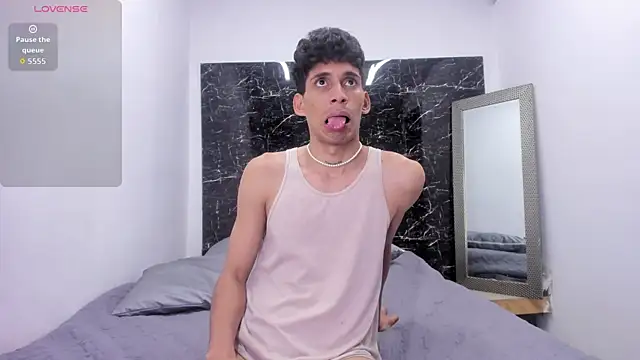 Emer santos online show from February 19, 9:12 pm