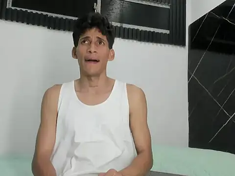 Emer santos online show from March 3, 7:43 pm