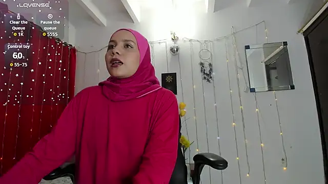 Sara-Maalouf online show from January 11, 1:07 pm