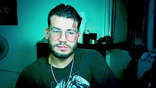 thedragonboyxxx online show from March 14, 1:11 am