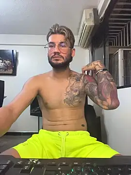 thedragonboyxxx online show from March 31, 2:13 am