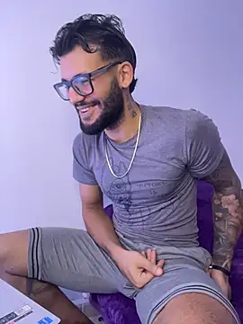 thedragonboyxxx online show from December 18, 4:06 am