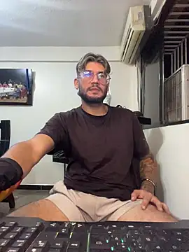 thedragonboyxxx online show from March 23, 4:01 am