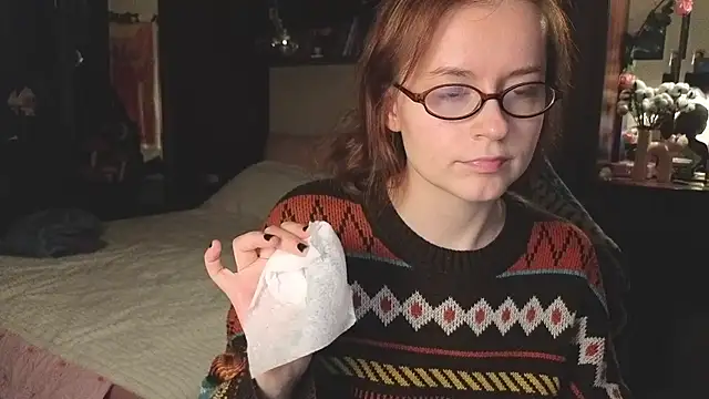 wow reb22 online show from March 25, 4:17 pm