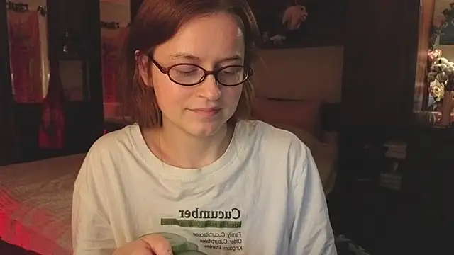 wow reb22 online show from February 4, 3:29 pm