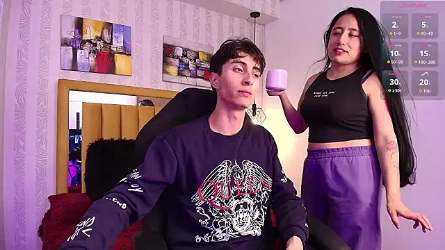 Ithan Skin online show from February 14, 11:32 am