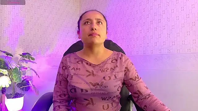 Ithan Skin online show from February 28, 11:32 am