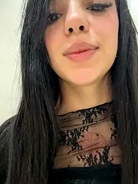 Snapshot of Moroi45 chatting on December 16, 5:50 pm Moroi45 online show from December 16, 5:50 pm