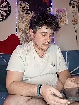 damslebambou1 online show from December 18, 10:57 pm