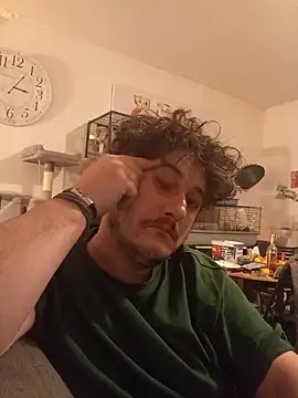 damslebambou1 online show from January 12, 2:07 am