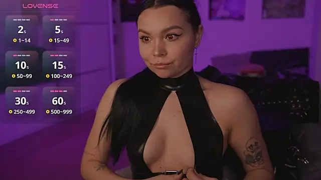 Dominatrix Alice online show from March 13, 2:05 am