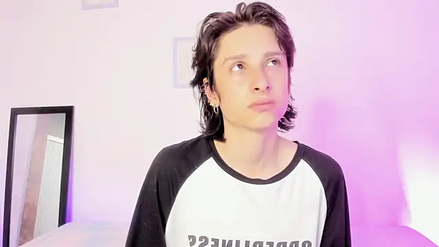 cirosky elchicopolla online show from March 27, 4:21 am