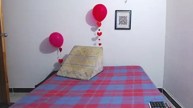 cirosky elchicopolla online show from February 17, 3:26 am