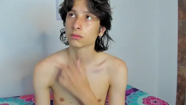 cirosky elchicopolla online show from March 24, 3:28 am