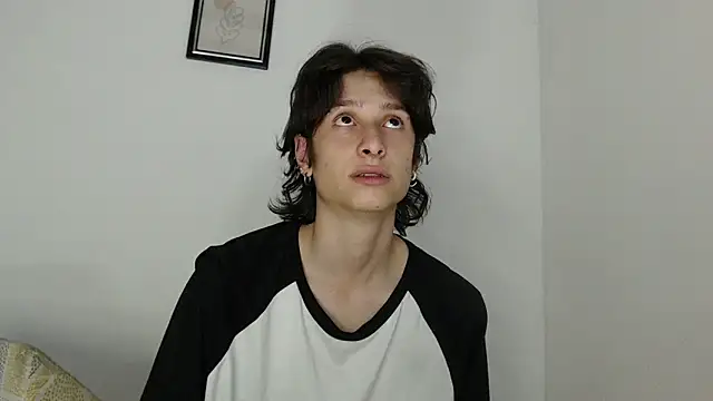 cirosky elchicopolla online show from March 11, 3:44 am