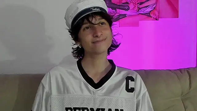 cirosky elchicopolla online show from March 17, 3:42 am