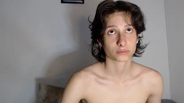 cirosky elchicopolla online show from April 7, 3:41 am