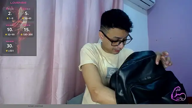 Ares funn online show from March 1, 12:16 pm