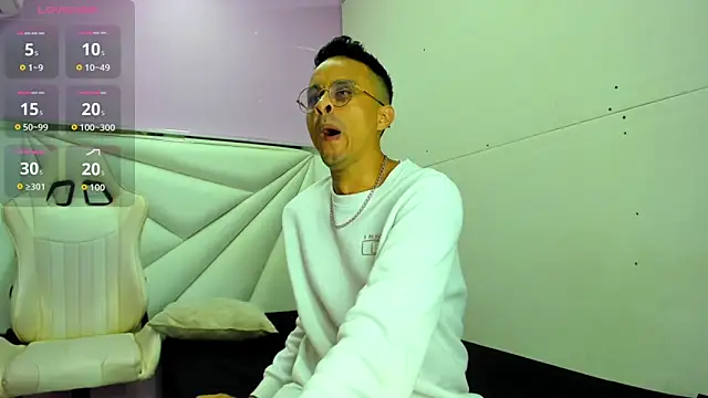 Ares funn online show from December 18, 12:09 pm