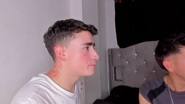 naughtysalomon   online show from February 3, 2:53 am