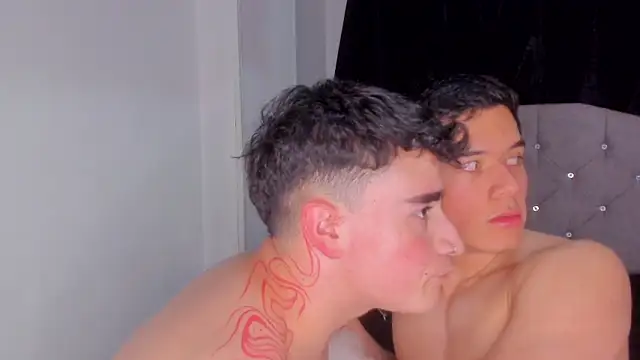 naughtysalomon   online show from December 19, 11:07 pm