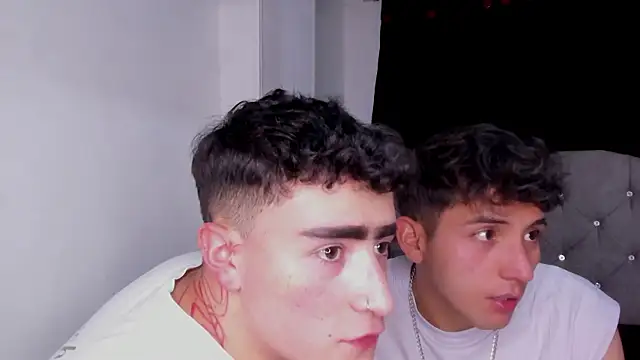 naughtysalomon   online show from March 1, 12:43 am