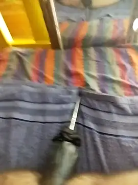 Snapshot of luisgomezcg chatting on December 19, 2:04 am luisgomezcg online show from December 19, 2:04 am