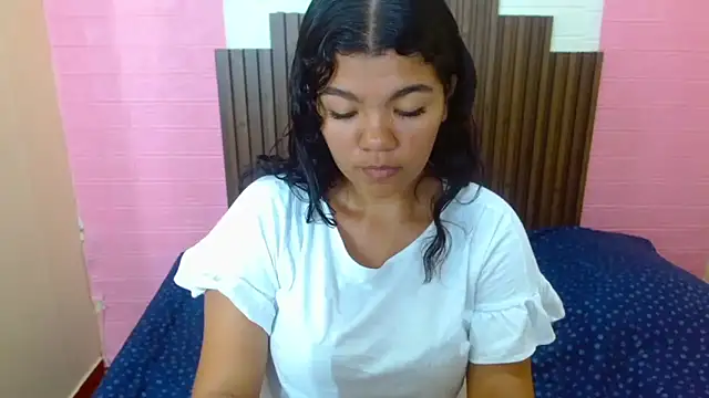 Snapshot of Heidy_Colins chatting on January 17, 2:59 am Heidy Colins online show from January 17, 2:59 am