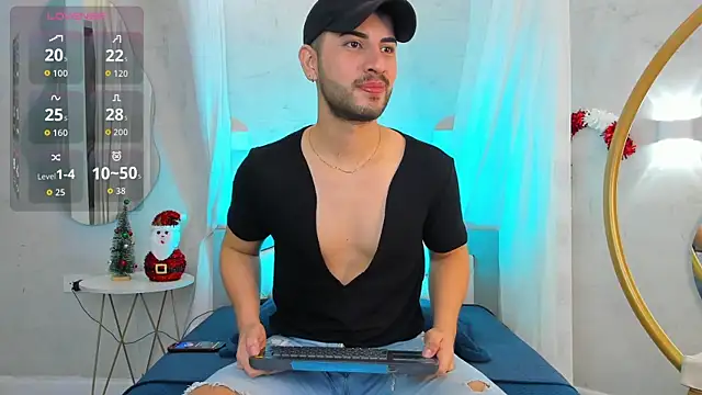 Noah Prince10 online show from December 18, 11:41 pm