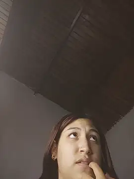 Snapshot of Aranzatits chatting on February 18, 4:21 am Aranzatits online show from February 18, 4:21 am