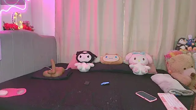 aihnoa split18 online show from April 8, 3:02 pm