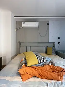 ccyun666 online show from March 27, 12:52 am