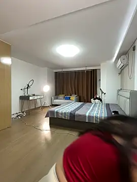 ccyun666 online show from April 10, 11:17 am