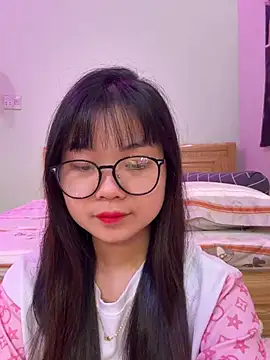    KARA    online show from March 30, 12:12 am