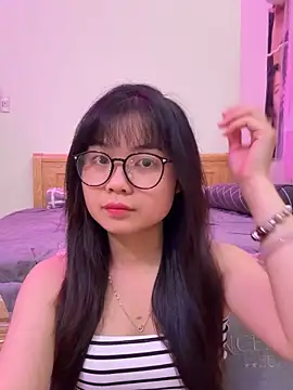    KARA    online show from April 15, 7:58 am