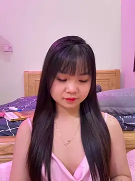    KARA    online show from March 13, 12:10 pm