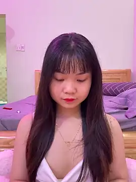    KARA    online show from April 3, 9:05 am