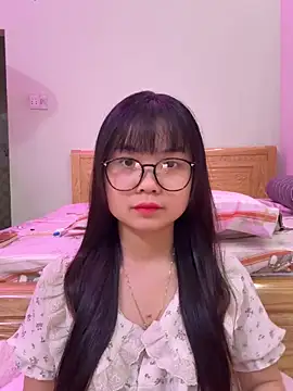    KARA    online show from March 29, 1:40 am