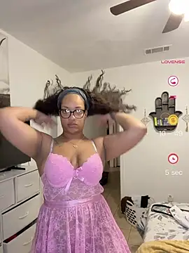 SweeTexasKyn online show from April 26, 4:10 am