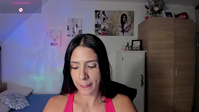 Snapshot of VEROSlen- chatting on June 25, 3:48 am VEROSlen- online show from June 25, 3:48 am