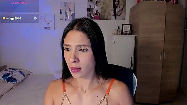 Snapshot of VEROSlen- chatting on July 5, 3:55 am VEROSlen- online show from July 5, 3:55 am