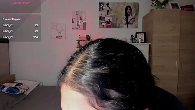 Snapshot of VEROSlen- chatting on June 5, 3:44 am VEROSlen- online show from June 5, 3:44 am