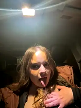 Xowallyxo online show from December 17, 4:50 am