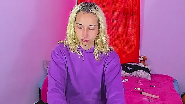 Elis-Darling online show from January 14, 5:05 pm