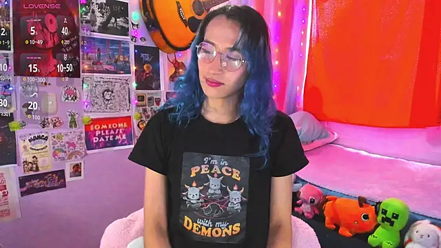 Elis-Darling online show from July 21, 8:21 pm