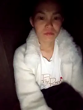 Girl cutee online show from February 12, 9:47 pm