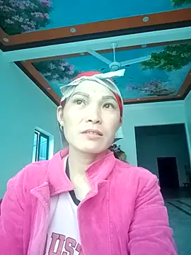 Girl cutee online show from December 21, 7:43 am