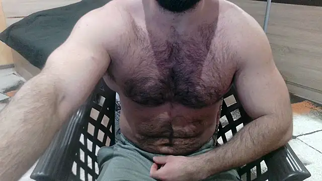 alieninhumanbody1 online show from January 18, 6:33 pm